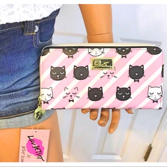 Luv Betsey Johnson Wallet Kitty Cat Change Purse - Picture 2 of 8